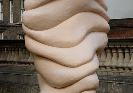 Venus, sculpture by Nick Turvey at Fitzwilliam Museum, Cambridge.